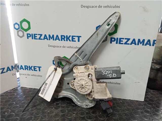 Elevalunas Eléctrico Trasero Derecho Toyota Avensis 1.8 SOL SEDÁN (4-PTAS.) [1.8 LTR. - 95 KW 16V CAT]