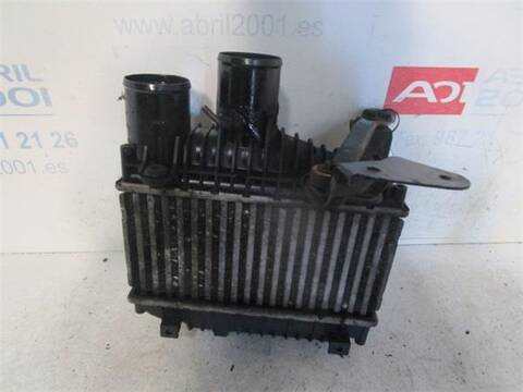 Foto 2ª: Intercooler Toyota Avensis 2.0 D4-D EXECUTIVE BERLINA 5-PTAS.) 116CV 85KW [1CD-FTV (85KW)] (2003)