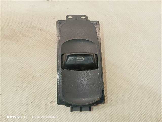 Botonera Elevalunas Mercedes Vito 2.2 D CDI W639