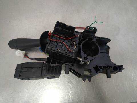 Foto 4ª: Mando Multifuncion Dacia Dokker ESSENTIAL 95CV 70KW [K9K U8] (2020)