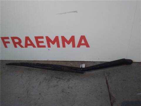 Brazo Limpia Trasero Toyota Corolla 1.6