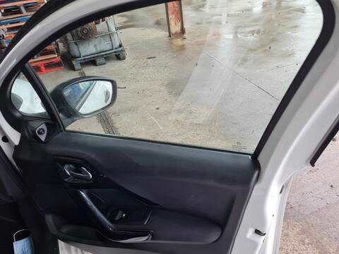 Elevalunas Eléctrico Delantero Derecho Peugeot 208 BUSINESS LINE 68CV 50KW
