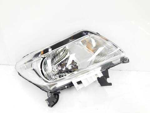 Faro Derecho Nissan NP300 2.3 DCI D 163CV