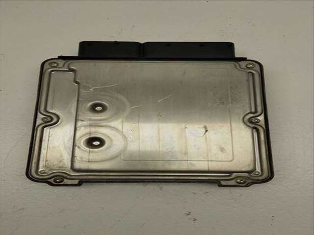 Foto 3ª: Centralita Motor ECU Volkswagen Golf SPORTLINE BERLINA 105CV 77KW [BKC] (2004)