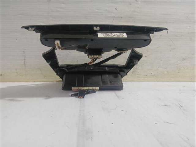 Foto 3ª: Mando Calefacción A. A. Kia Carens 2.0 CRDI 140 140CV [D4EA] (2006)