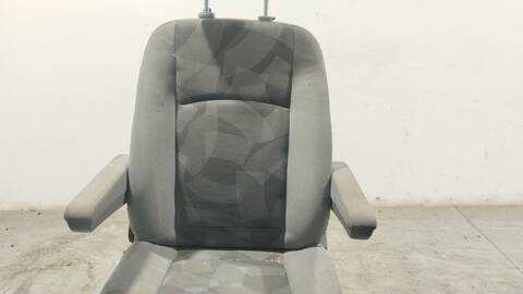 Foto 3ª: Asiento Delantero Derecho Mercedes Viano CDI 2.2 639.711 639.713 639.811 639.813 639.815) 150CV 110KW [646982] (2004)