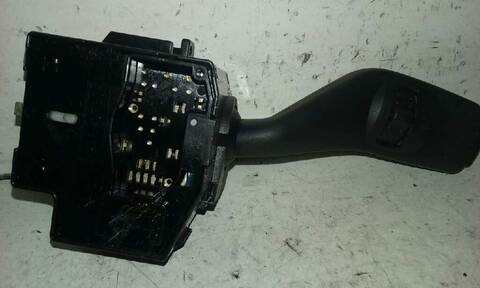 Foto 2ª: Mando Multifuncion Ford C Max 1.8 TDCI TD CAT 115CV 85KW FOCUS CAP) [KKDA] (2009)