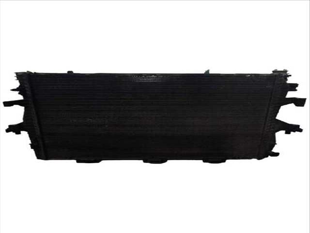 Foto 2ª: Radiador Motor Volkswagen Transporter 2.5 TDI AUT. 130CV FURGONETA (2003)