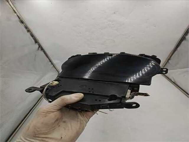 Cuadro de Instrumentos Toyota Yaris 1.3 LINEA SOL [1.3 LTR. - 63 KW 16V CAT]