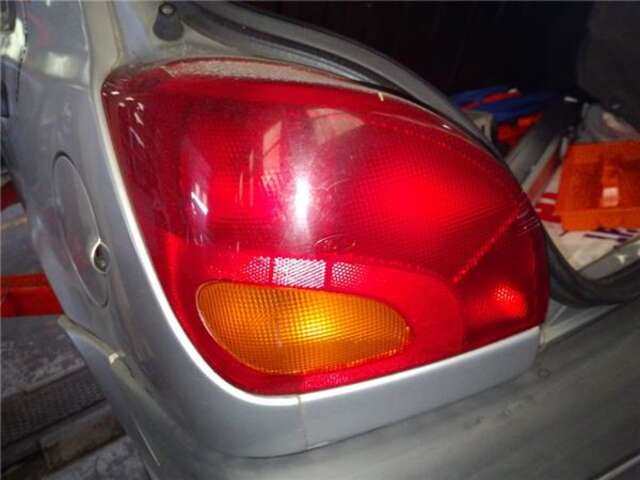 Piloto Trasero Izquierdo Ford Fiesta 1.8 D