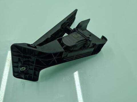 Foto 2ª: Pedal Acelerador Bmw Serie 3 315 330D 258CV 190KW [N57D30A] (2012)