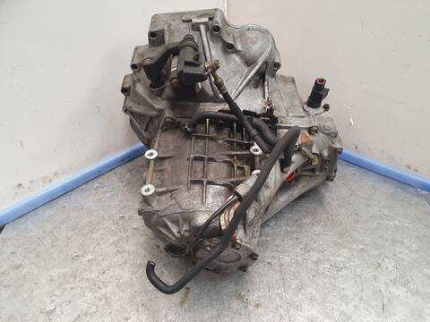 Foto 3ª: Caja Cambios Nissan Primera BASICO BERLINA 90CV 66KW [CD20] (2000)