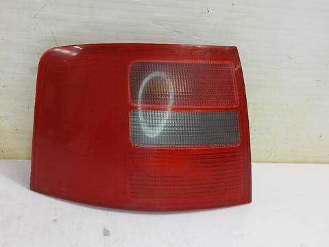 Foto 2ª: Piloto Trasero Izquierdo Audi A6 2.5 TDI QUATTRO 180CV [BAU] (2001)