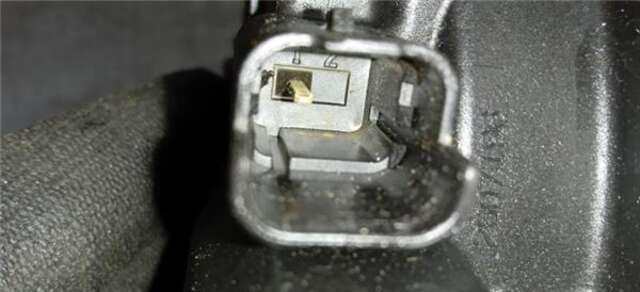 Foto 3ª: Alternador Peugeot Expert 1.6 HDI 90 [9HU (DV6UTED4)]