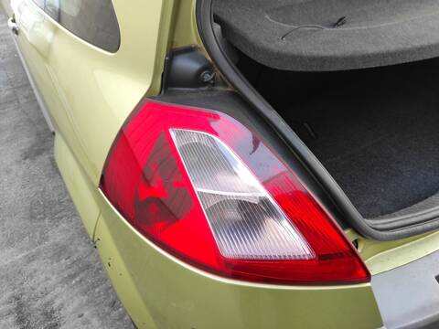 Piloto Trasero Izquierdo Renault Megane K4J730 BERLINA II BERLINA 3P
