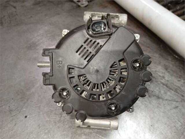 Foto 2ª: Alternador Mercedes Sprinter 2.1 210/211/213/214 CDI WORKER (906.611/613) [2.1 LTR. - 70 KW CDI]