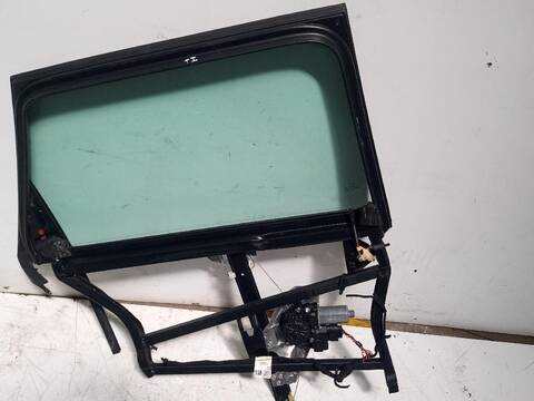 Foto 3ª: Elevalunas Manual Trasero Izquierdo Audi A6 2.5 TDI QUATTRO 180CV [BAU] (2001)