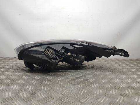 Foto 2ª: Faro Derecho Renault Express ADVANCE 95CV 70KW [K9K876] (2024)