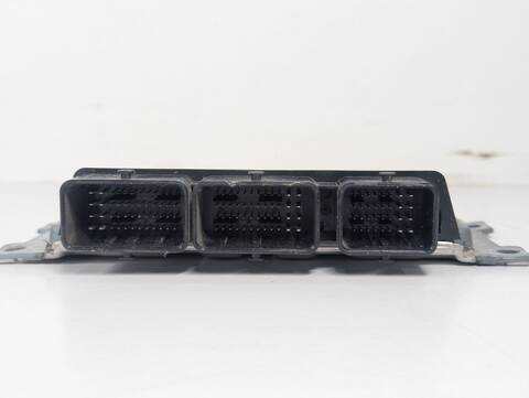 Foto 3ª: Centralita Motor ECU Dacia Sandero BASIS 73CV 54KW (2016)