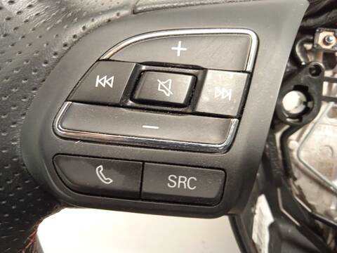 Foto 4ª: Volante Mg HS 1.5 T SAS23) 162CV 119KW [15E4E] (2023)