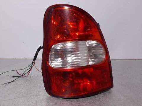 Foto 2ª: Piloto Trasero Izquierdo Kia Carnival 2.9 CDRI EX 144CV 106KW [J3] (2001)