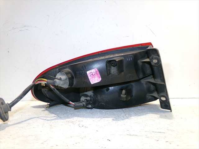 Foto 2ª: Piloto Trasero Derecho Daewoo Lanos 1.5 G 1997-2008 [A15SMS] (1999)