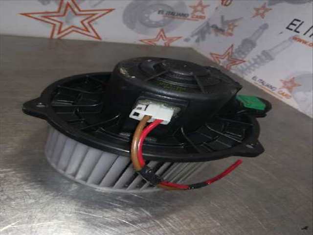 Foto 3ª: Ventilador de Calefacción Hyundai i10 STYLE 78CV 57KW [G4LA] (2010)