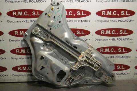Elevalunas Manual Trasero Derecho Hyundai ix35 1.7 CRDI CAT 116CV 85KW