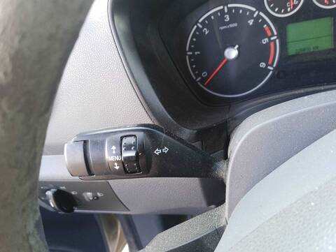 Foto 4ª: Mando Multifuncion Ford Tourneo KOMBI B. LARGA 2006 ) 110CV 81KW [RWPA] (2010)