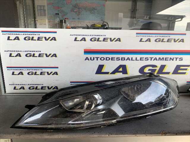 Faro Izquierdo Volkswagen Golf 1.6 TDI105CV 0CV