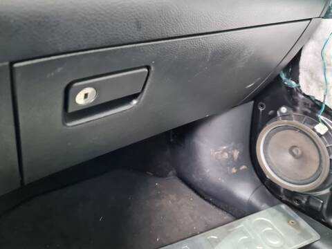 Guantera Toyota Rav4 LUNA 136CV 100KW
