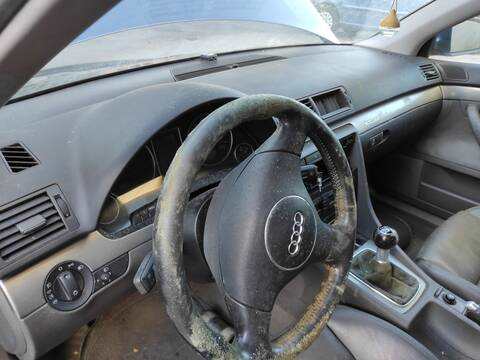 Salpicadero Audi A4 AKE BERLINA