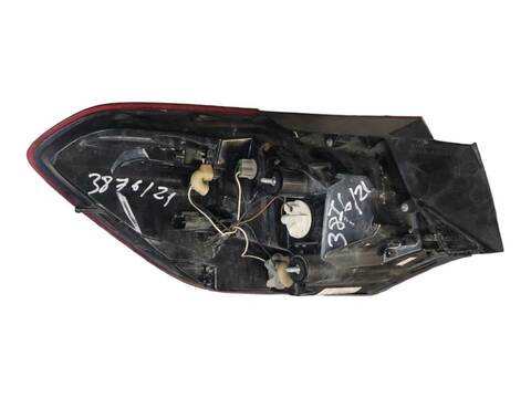 Foto 2ª: Piloto Trasero Derecho Opel Astra 1.7 CDTI 35) (2010)