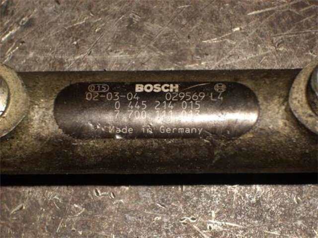 Foto 3ª: Rampa Inyectora Renault Megane I FASE 2 BERLINA (BA0)(1999-_) [F9QK732]