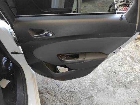 Tapizados Cartoneras Opel Astra B16DTH