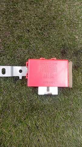 Foto 2ª: Caja Reles Fusibles Lexus LX 4.7 G 470 V8 (2002)