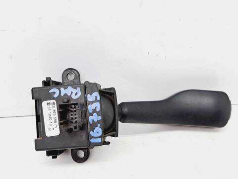 Foto 2ª: Mando Multifuncion Bmw Serie 3 315 320D BERLINA 150CV 110KW [20-4D-4 D] (2004)