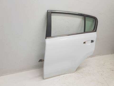 Foto 2ª: Puerta Trasera Izquierda Kia Sportage BUSINESS 4WD