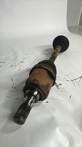 Transmision Delantera Izquierda Nissan Micra 1.5 D