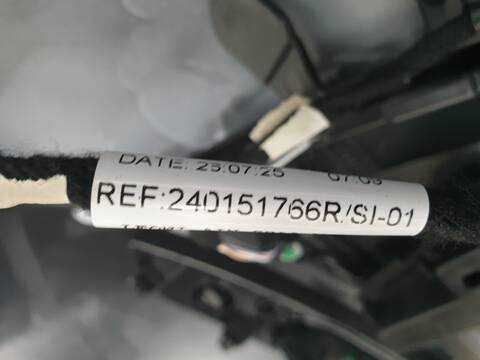 Foto 2ª: Paragolpes Trasero Renault Clio SIN DEFINIR