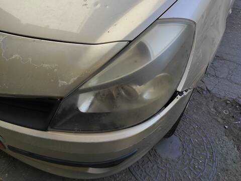 Faro Izquierdo Renault Clio D4F784