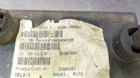 Foto 3ª: Caja Reles Fusibles Mercedes Clase ML 320 3.0 CDI W164) 224CV 165KW 164.122) [OM642940] (2006)