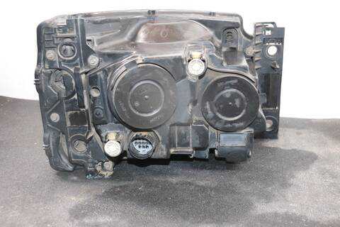 Foto 3ª: Faro Izquierdo Land Rover Discovery 306DT AUT. (2011)