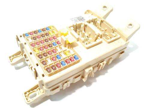 Caja Reles Fusibles Kia Picanto GT LINE 84CV 62KW