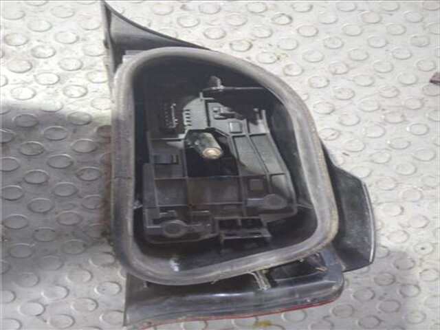 Foto 3ª: Piloto Trasero Izquierdo Citroen Saxo 1.5 D [VJX]