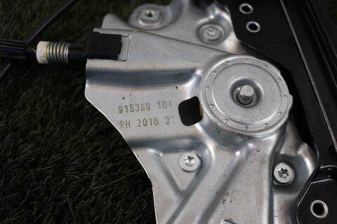 Elevalunas Eléctrico Delantero Izquierdo Opel Zafira B16DTH