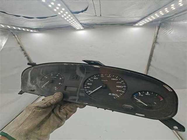 Cuadro de Instrumentos Peugeot 406 1.9 SLDT [1.9 LTR. - 66 KW TURBODIESEL CAT]