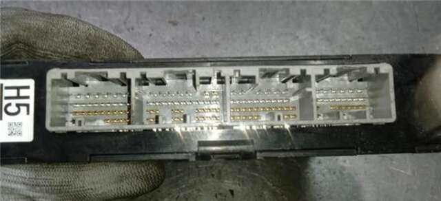 Foto 3ª: Centralita Motor ECU Toyota Prius 1.8 ADVANCE [1.8 LTR. - 73 KW 16V CAT (HÍBRIDO)] [2ZR]