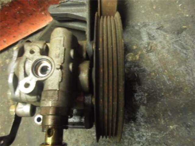 Foto 2ª: Bomba Servodireccion Mitsubishi Montero 1.8 (H76W. H66W) [4G93]