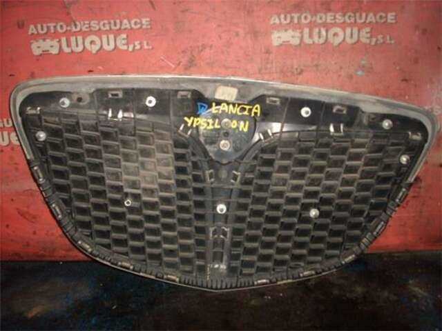 Foto 2ª: Rejilla Delantera Lancia Y 1.3 JTD [188 A9.000]